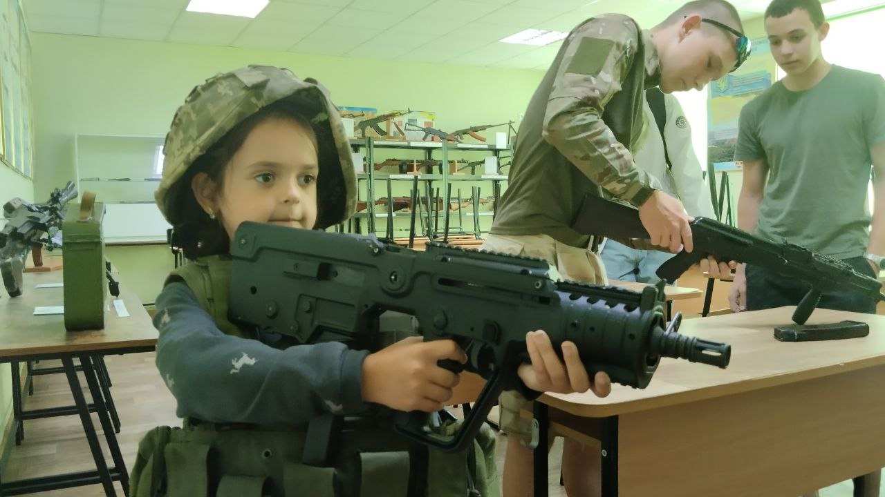 Діти в Боярці продовжують отримувати знання навіть на канікулах